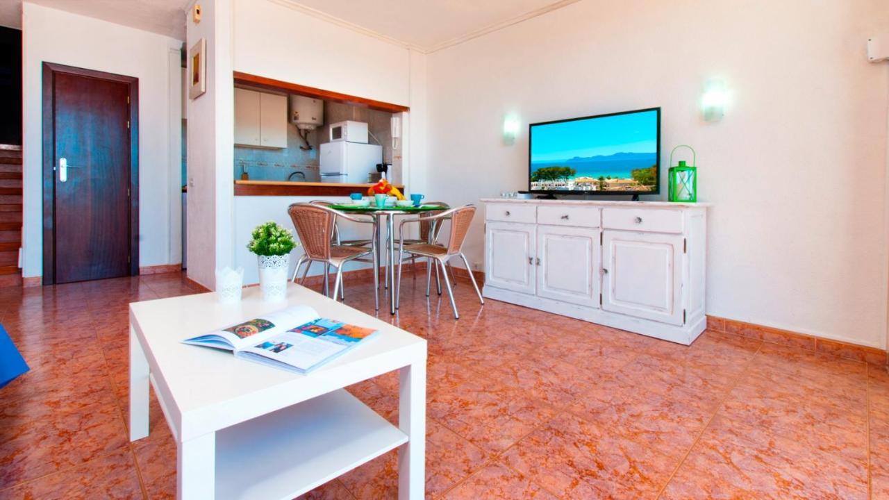Apartment The Shell Ii, Beach Views And Pool Alcúdia Eksteriør bilde