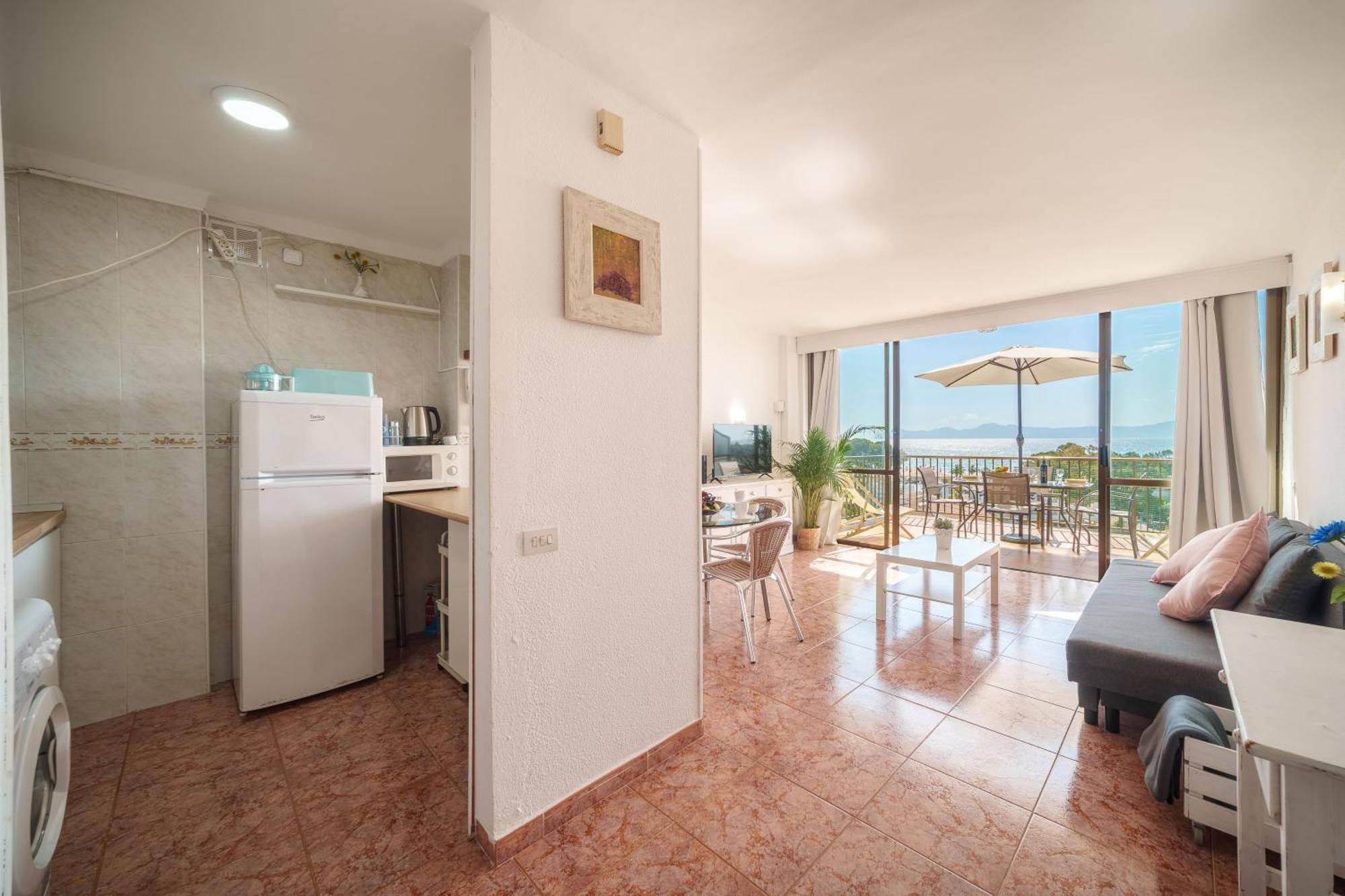Apartment The Shell Ii, Beach Views And Pool Alcúdia Eksteriør bilde