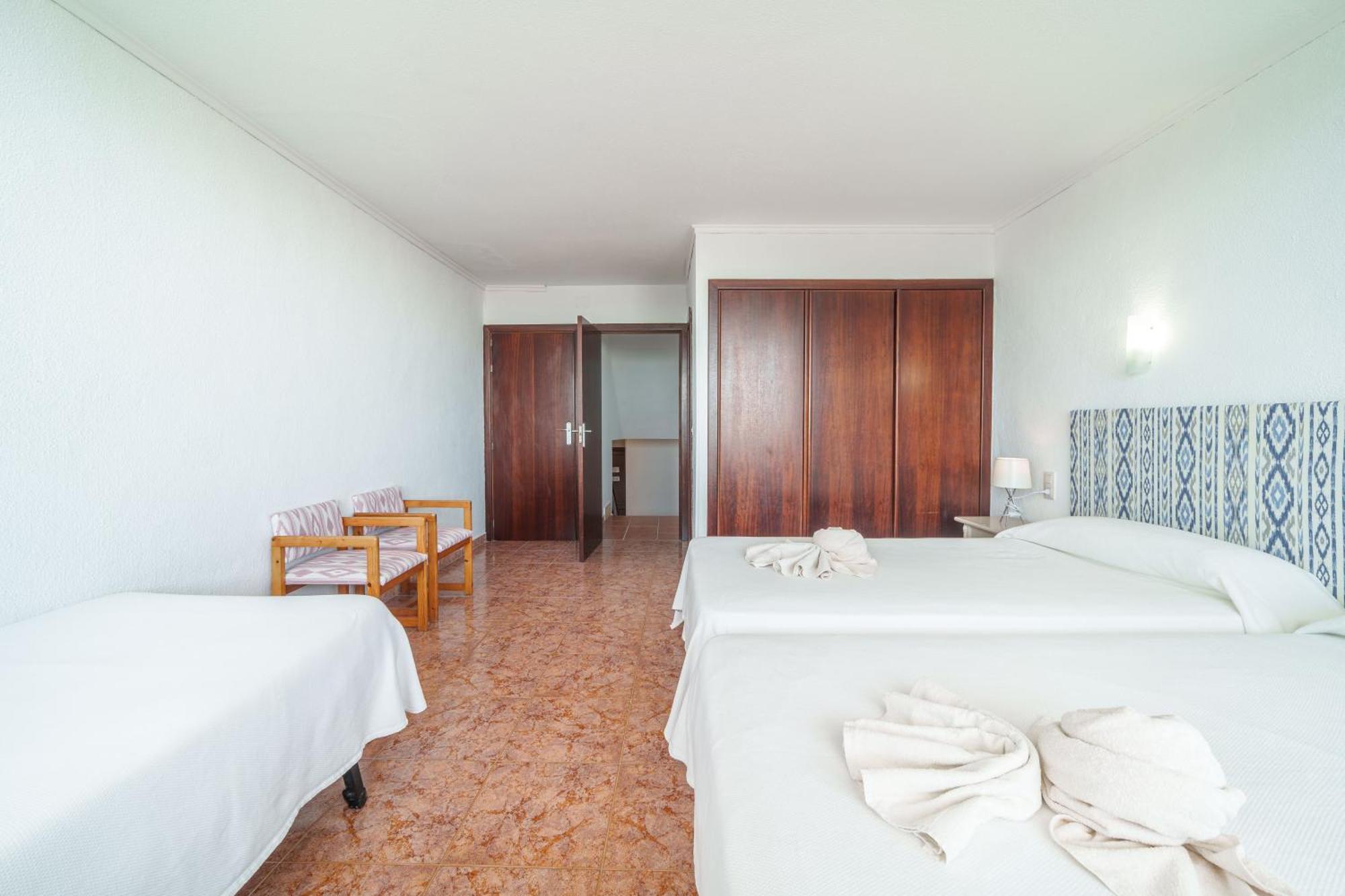 Apartment The Shell Ii, Beach Views And Pool Alcúdia Eksteriør bilde